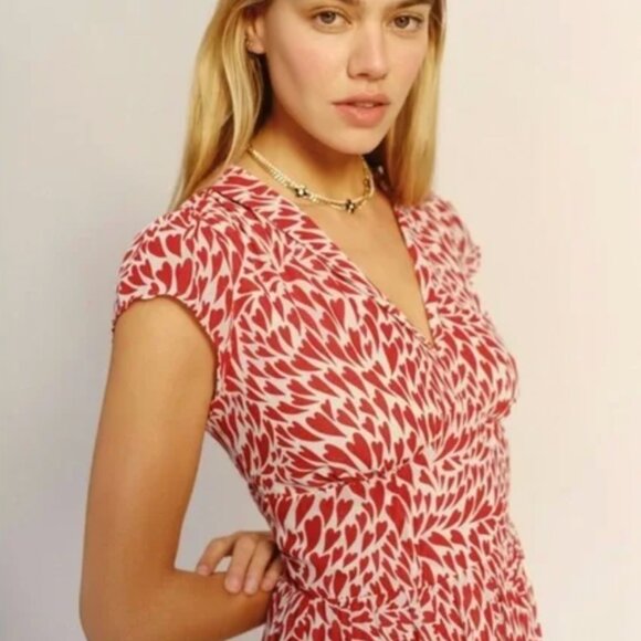 Reformation Alisa Heart Print Midi Dress Size 6 - Picture 3 of 6